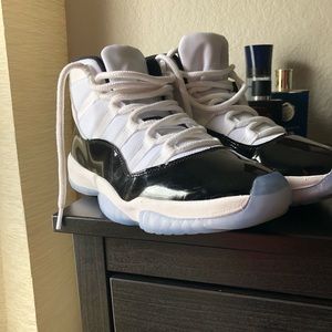 Jordan Concord 11s